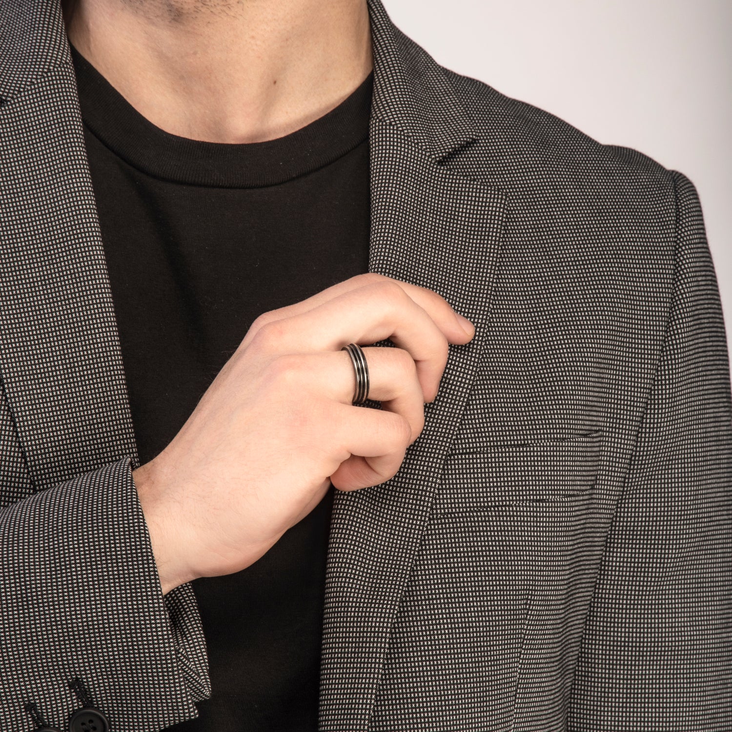 ACIES SLIM BAND, Oxidized Silver & Black Enamel - Model view