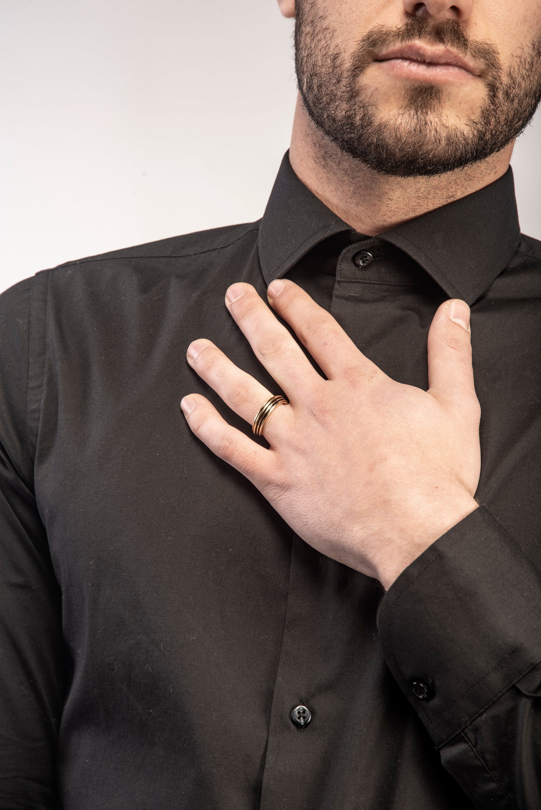 ACIES SLIM BAND, Yellow Gold Polished Vermeil & Black Enamel - Model View