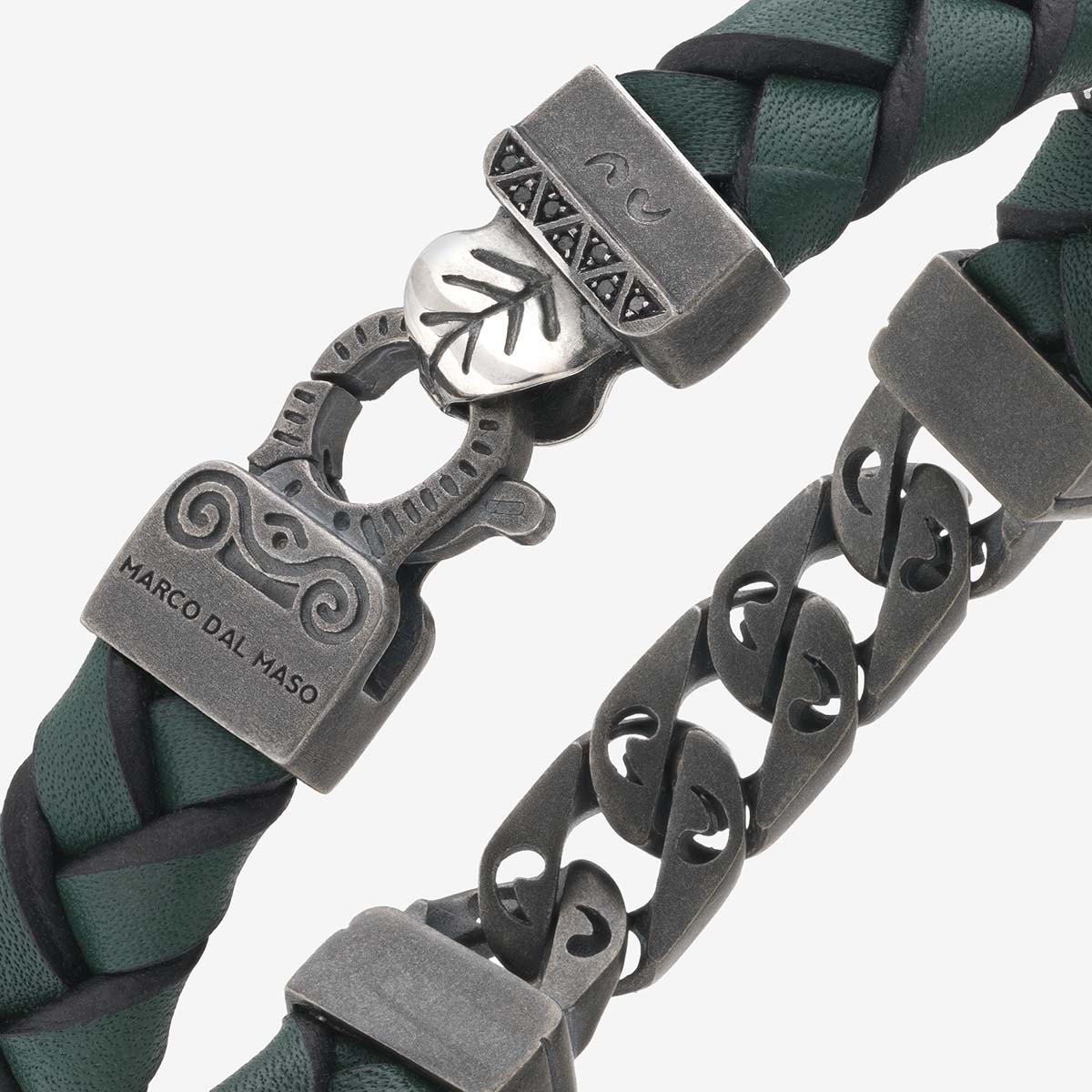FLAMING TONGUE Chain ID Bracelet with Woven Leather, Black Diamonds, Green Leather - Close-up View