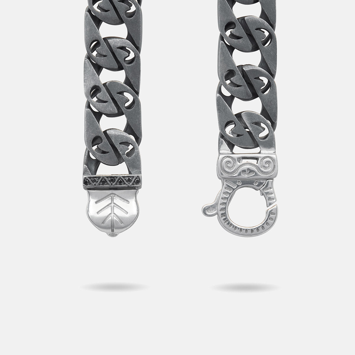 FLAMING TONGUE 9MM Necklace with Black Diamonds, Oxidized Silver, Black Diamonds - Front Clast View