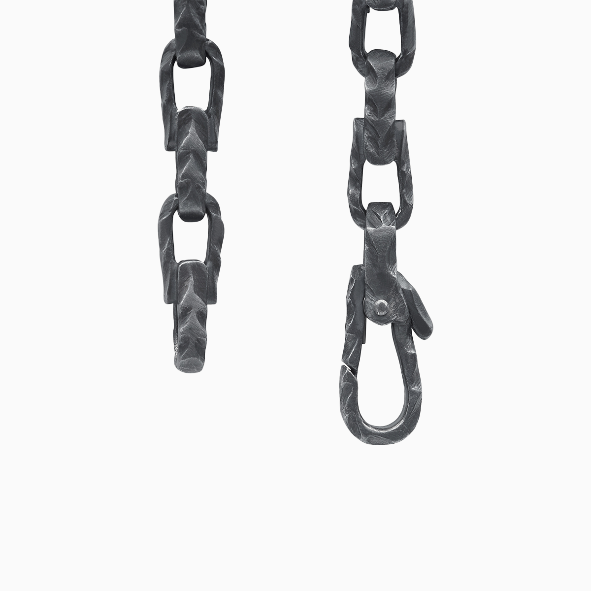 Ulysses Pulled Chain
