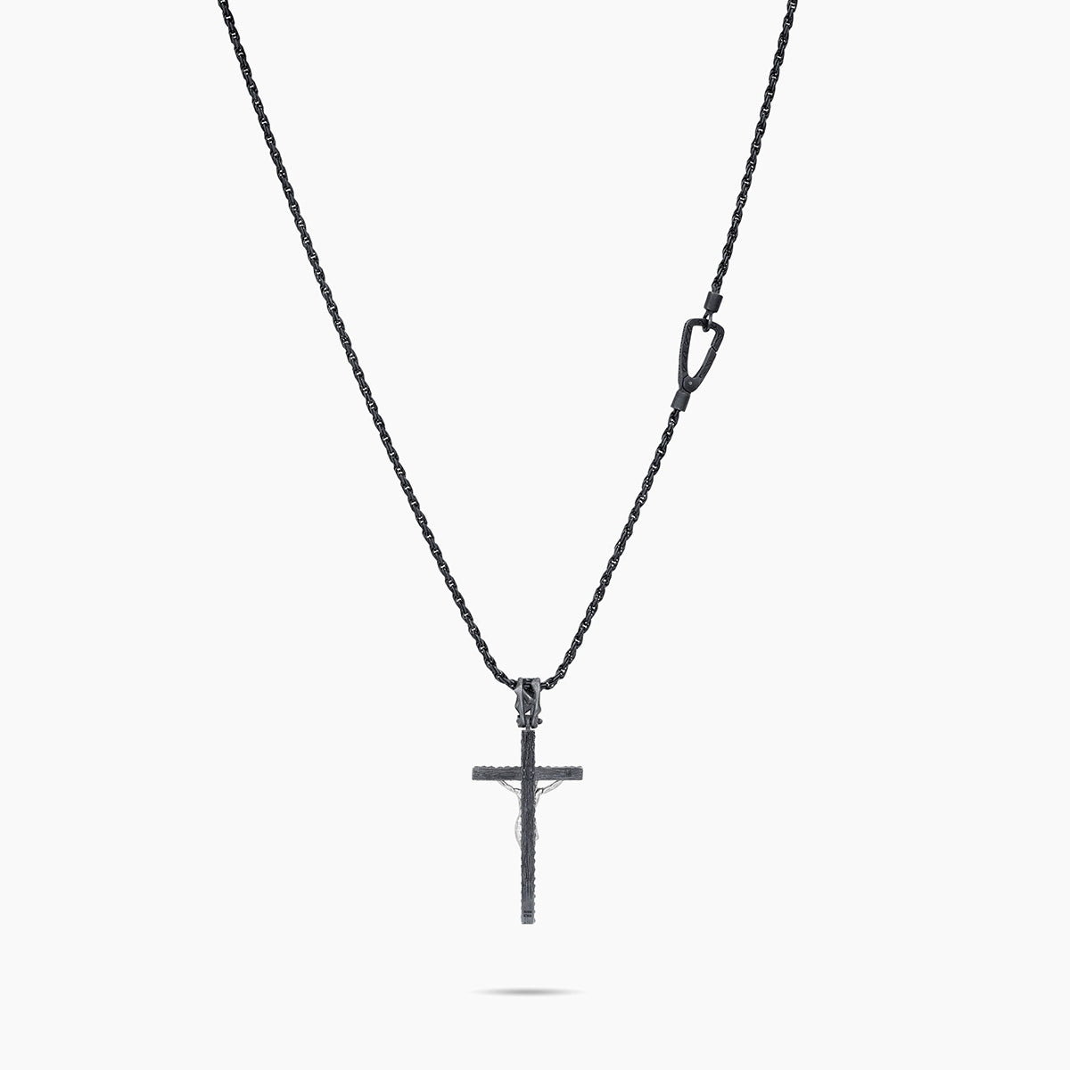 DIAMONDS'N'ROSES Silver Crucifix Pendant