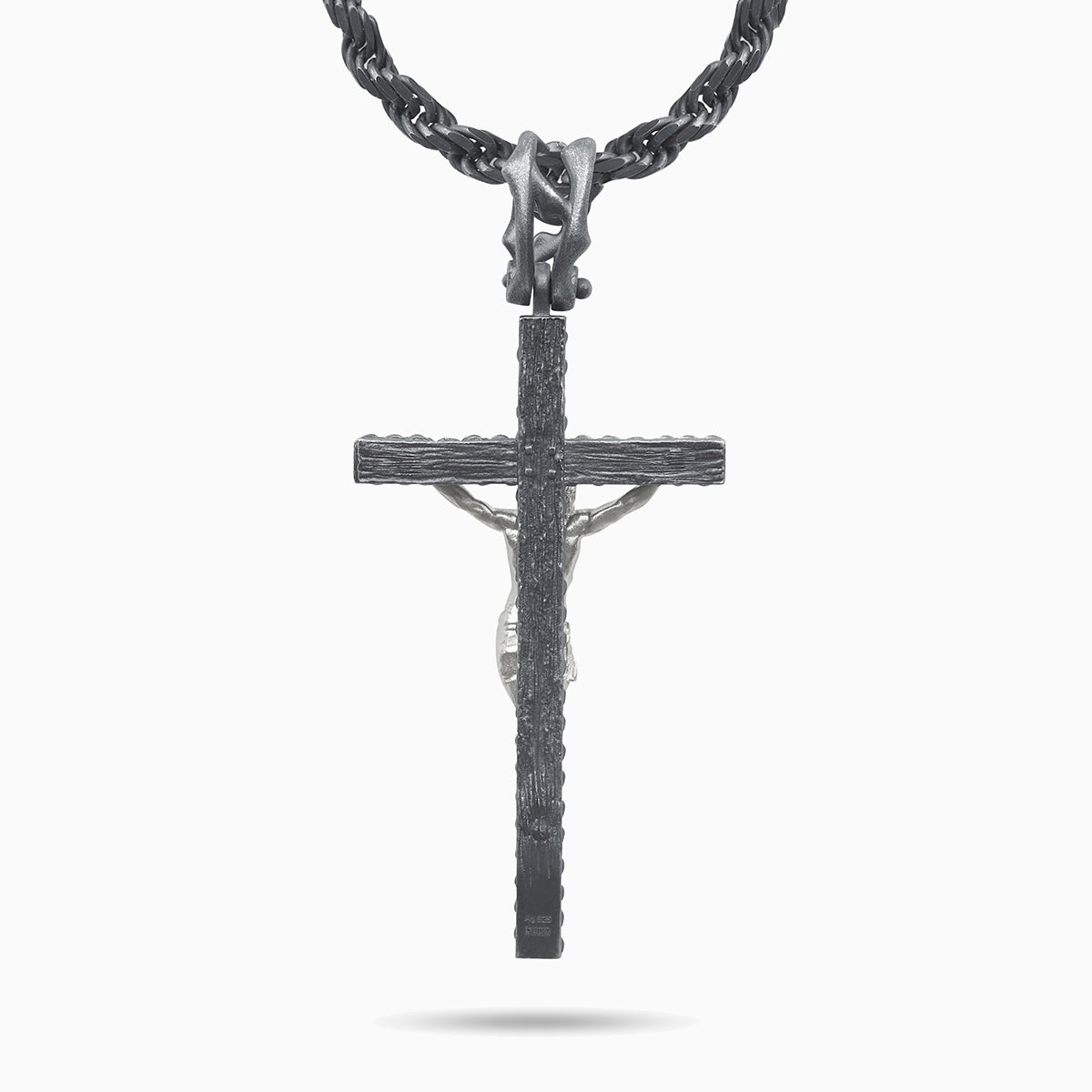 DIAMONDS'N'ROSES Silver Crucifix Pendant