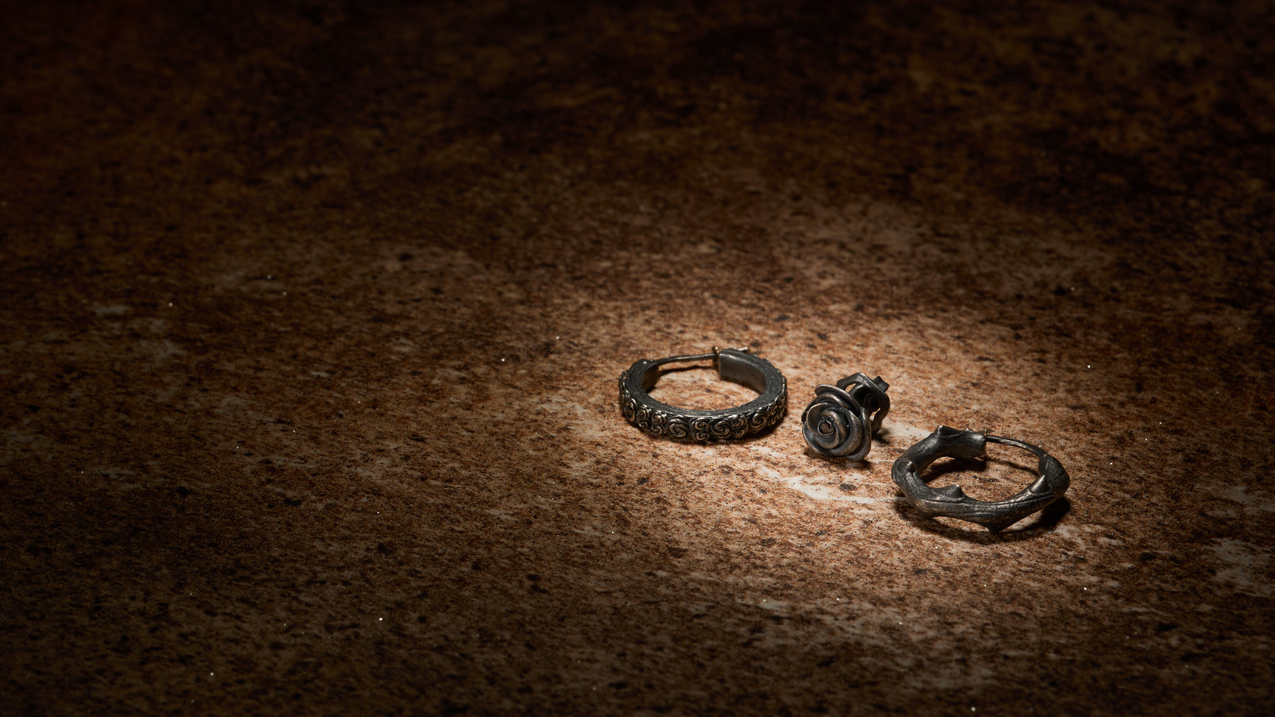 DIAMONDS'N'ROSES Single Rose Stud