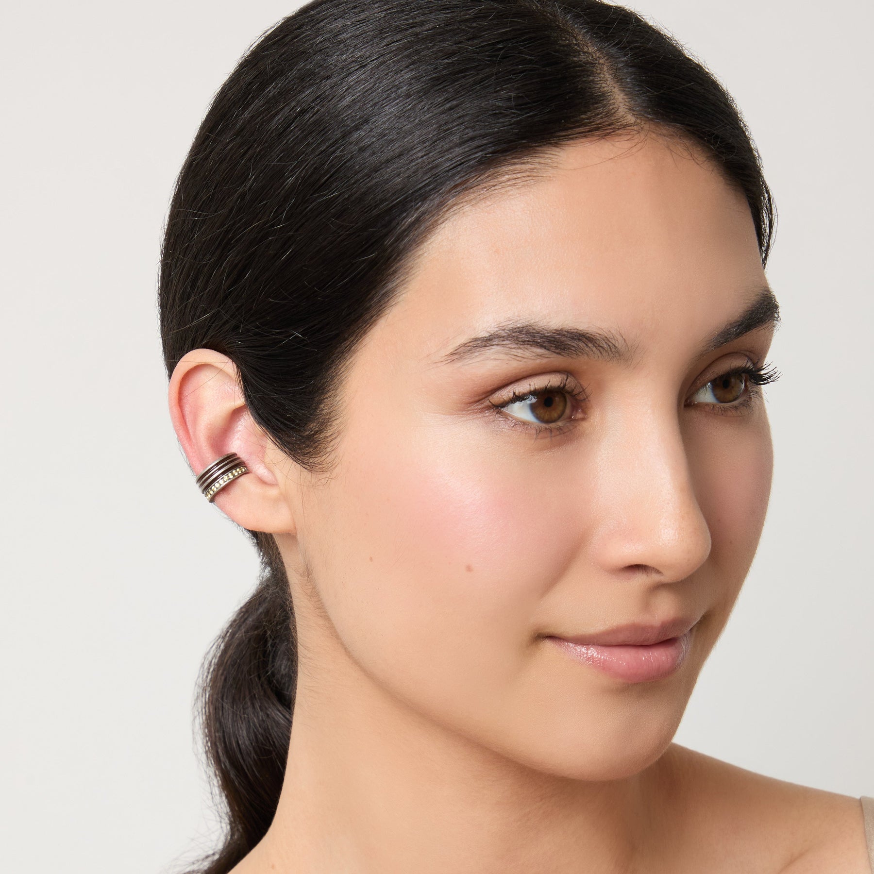 ACIES GEMSTONE EAR CUFF