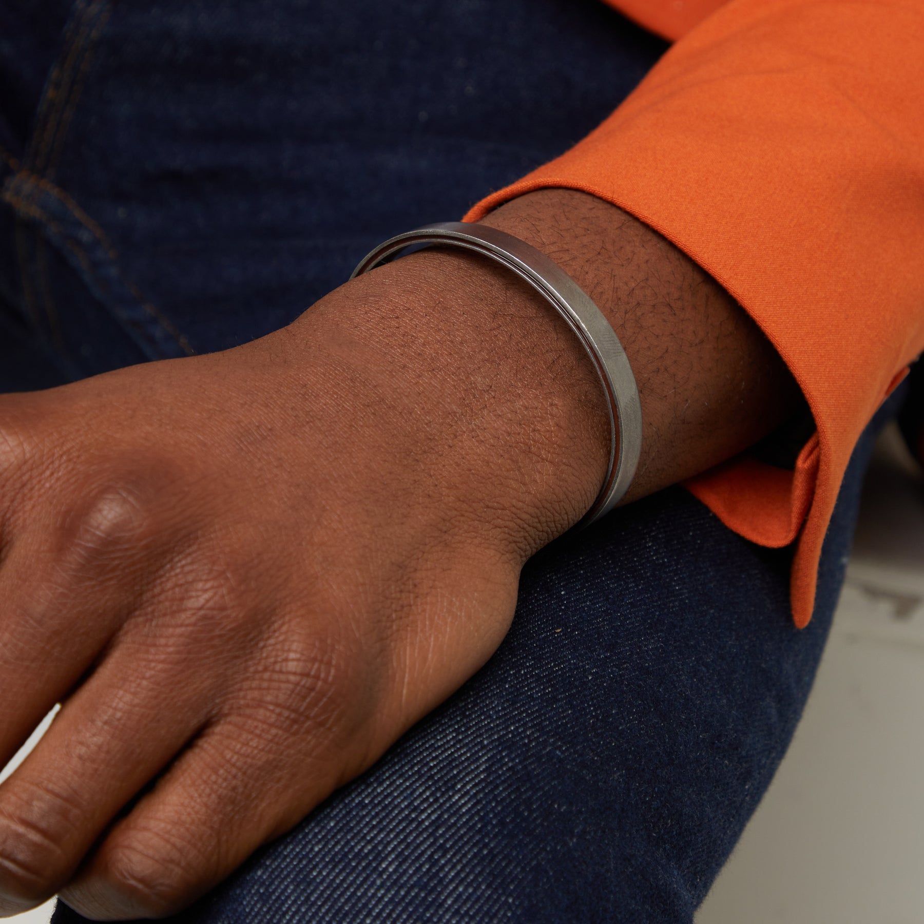 ELAN Wide Cuff with Brown Enamel