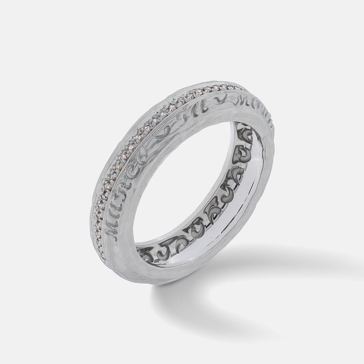 L'altra metà anello stretto I con diamanti champagne in oro bianco 18 kt