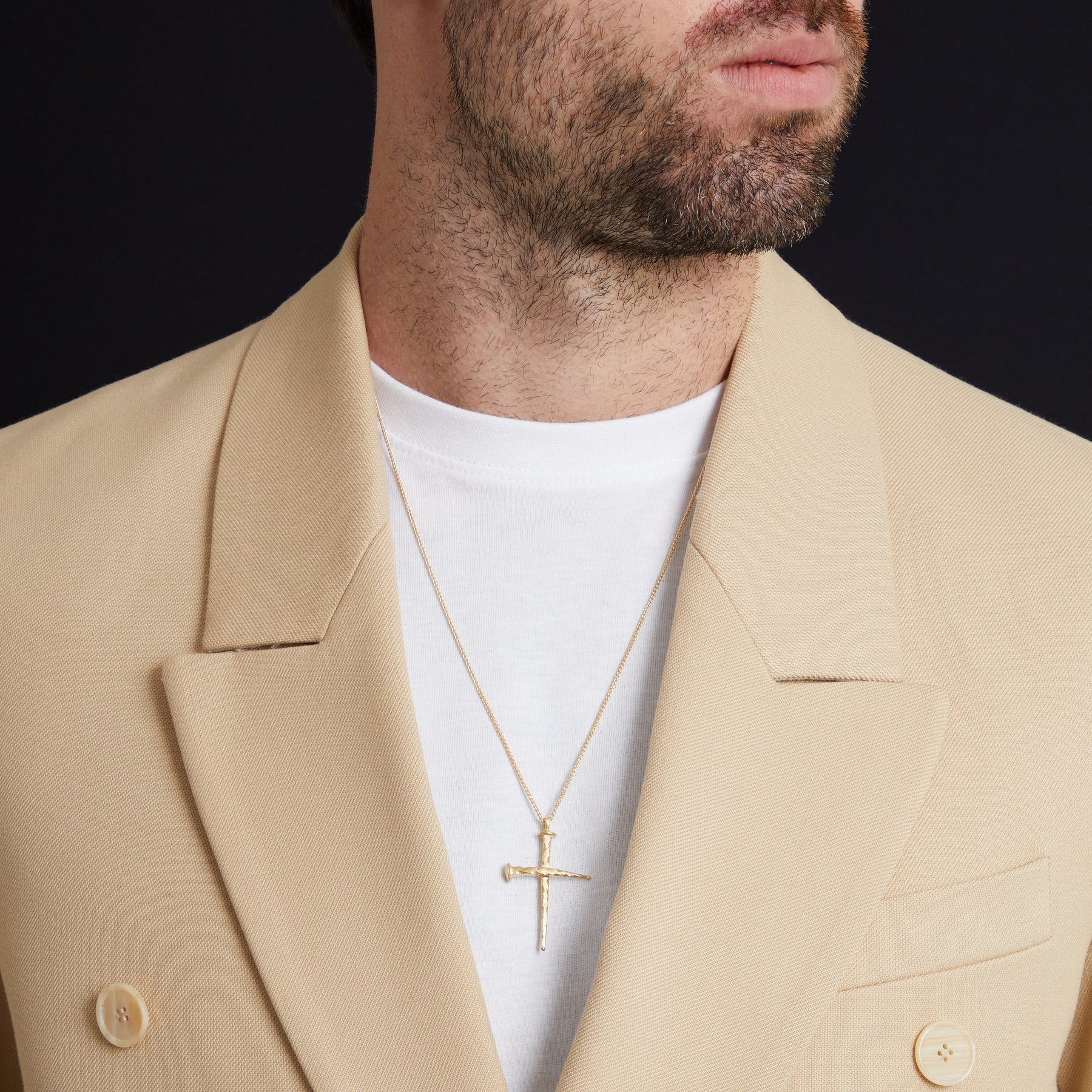 FORGED TRANSCENDENCE Gold Pendant, 18K Yellow Gold - Model View