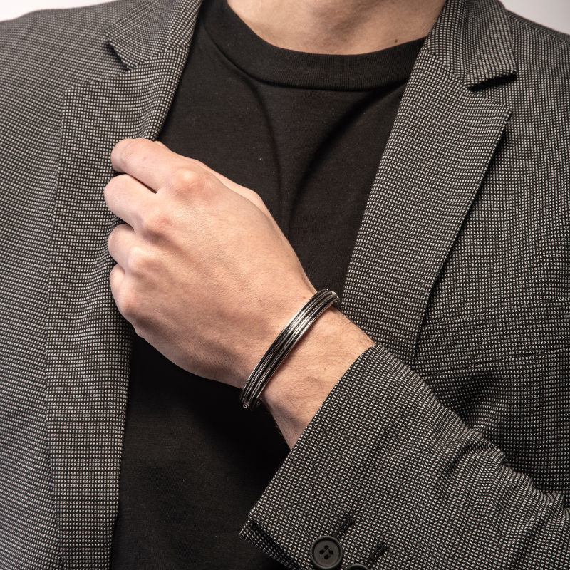 ACIES Bracciale in argento lucido con smalto nero