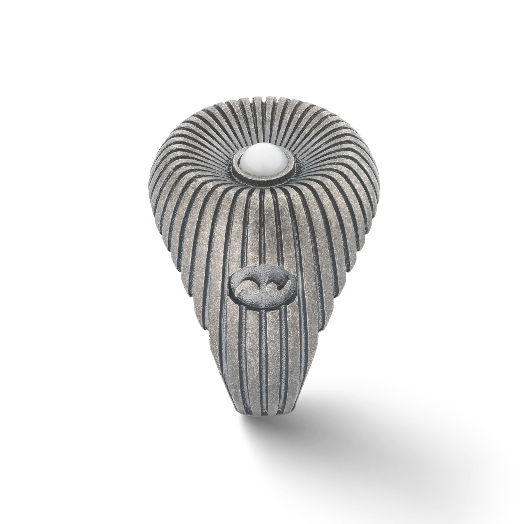 Calyx Radiant Ring with Mother of Pearl Gemstone