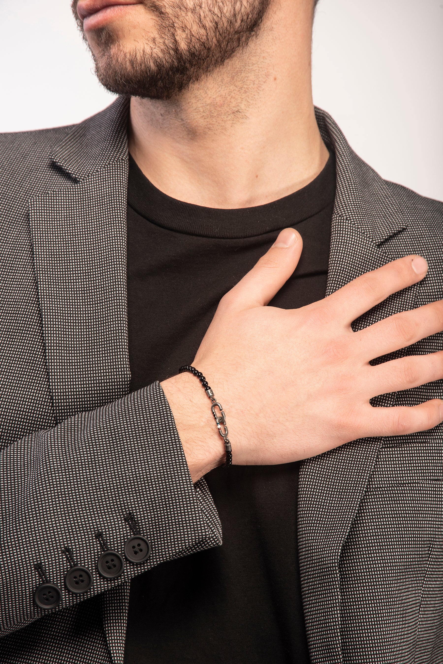 LINK Mini Beads Eternity Bracelet, Onyx - Worn View