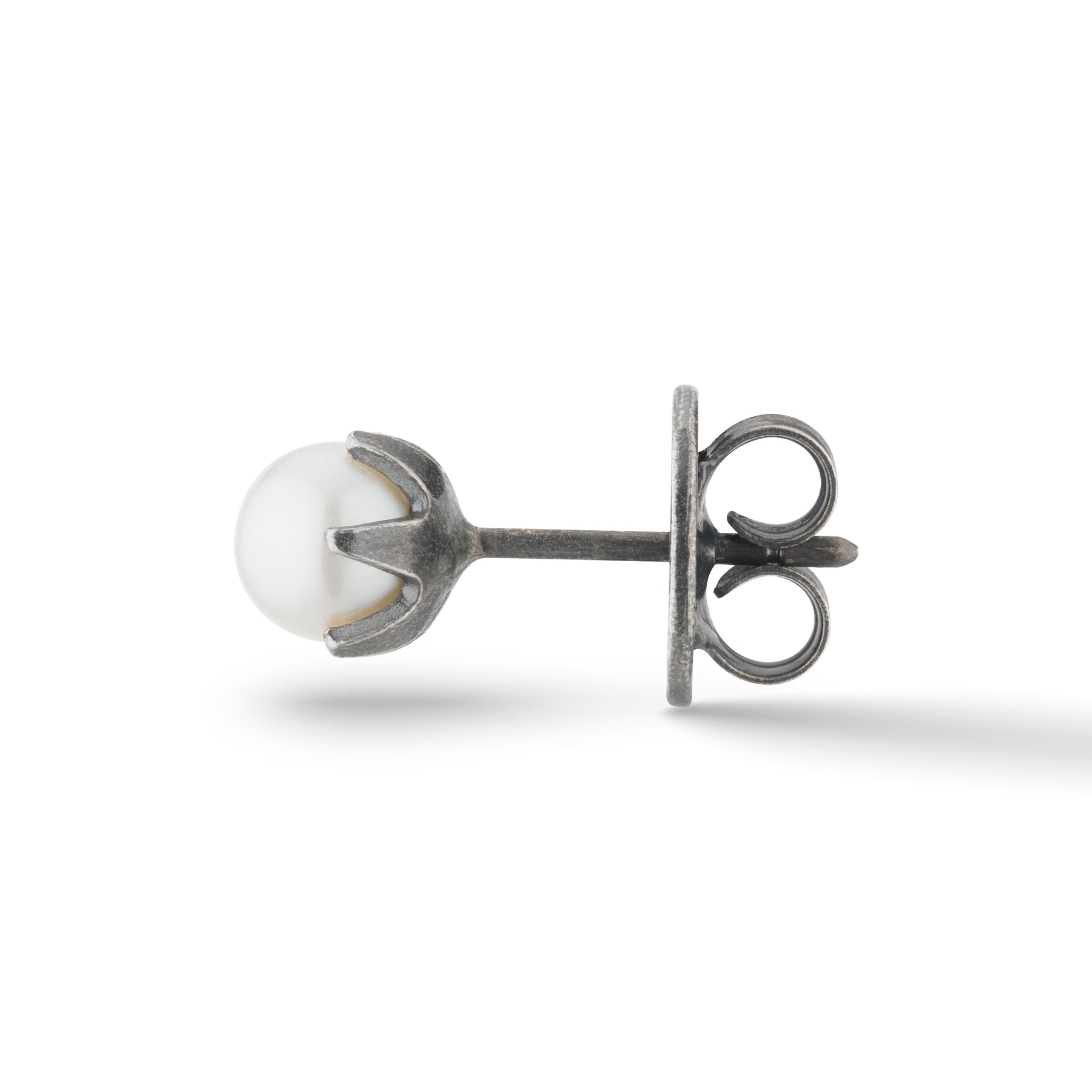 Calyx Mono Mini Pearl Earring