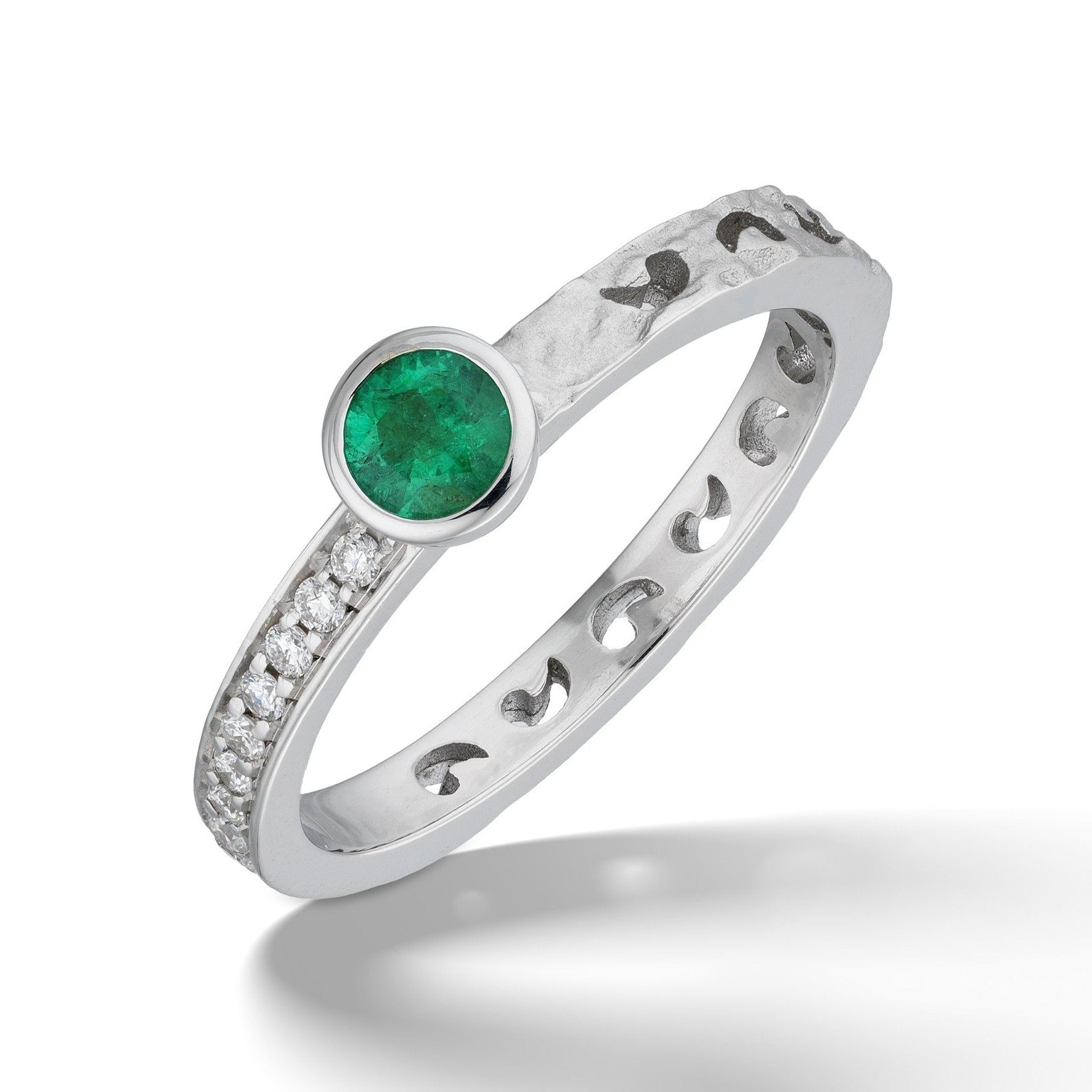 Orion White Gold Ring with White Diamonds & Emerald Top