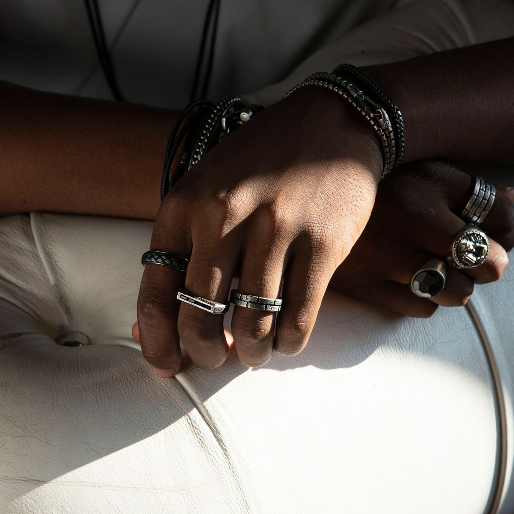 MURALES Wide 18K Yellow Gold Matte Vermeil Ring with black enamel