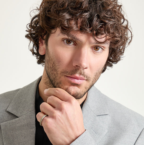 How to Pick the Right Jewelry Piece for Any Man