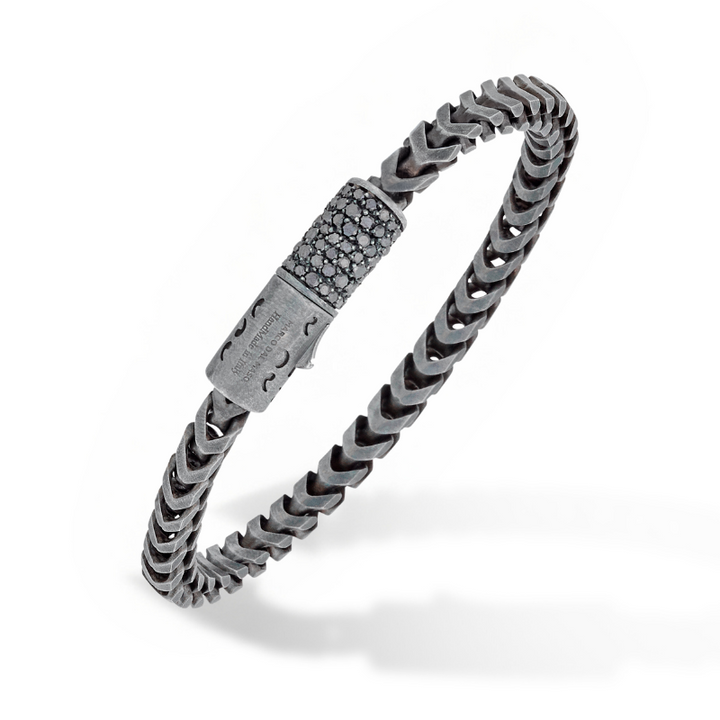 ULYSSES 10mm Single Wrap Bracelet With Black Pavé Diamonds