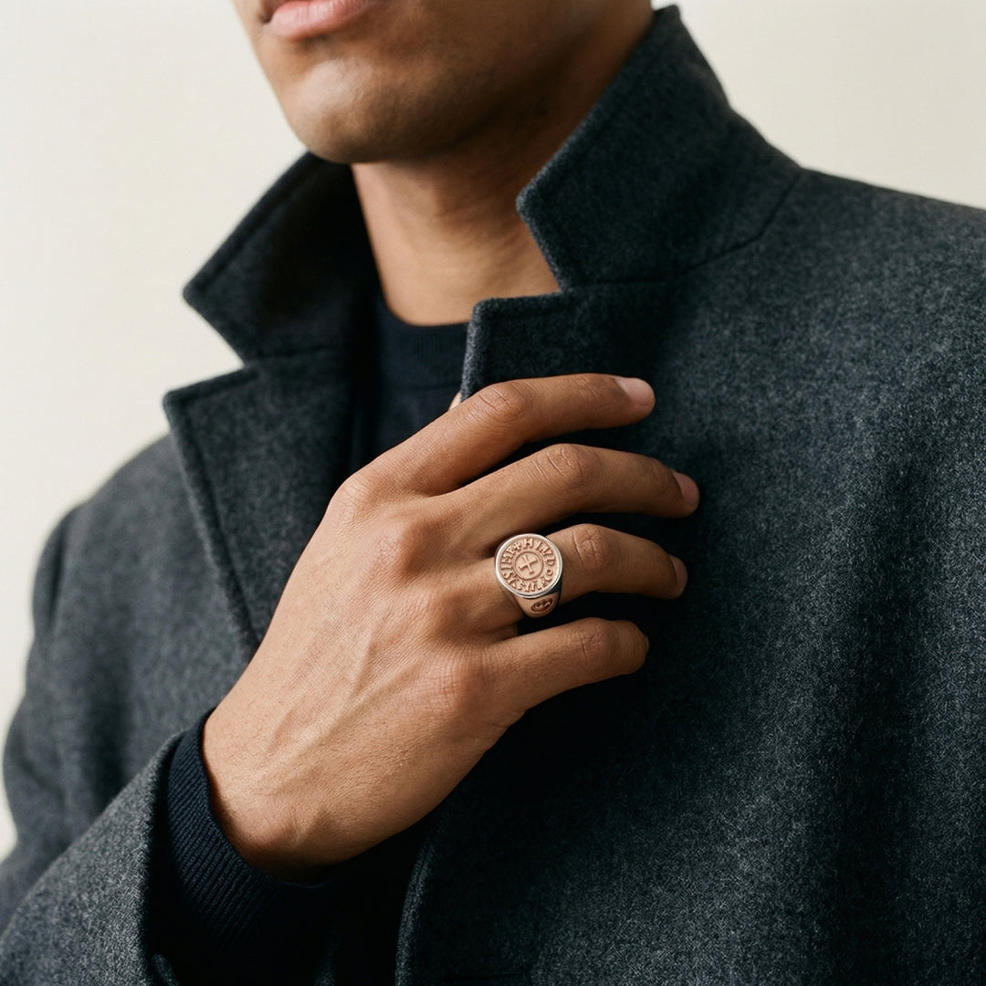 MONETA Signet Ring