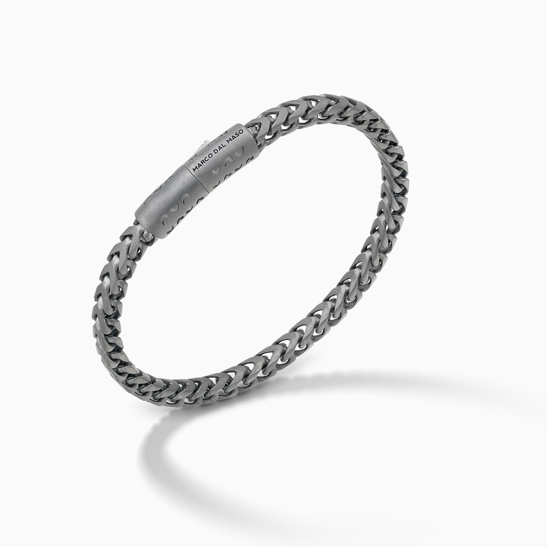 ULYSSES Single Wrap 10mm Chain Bracelet with Matte Burnished Silver