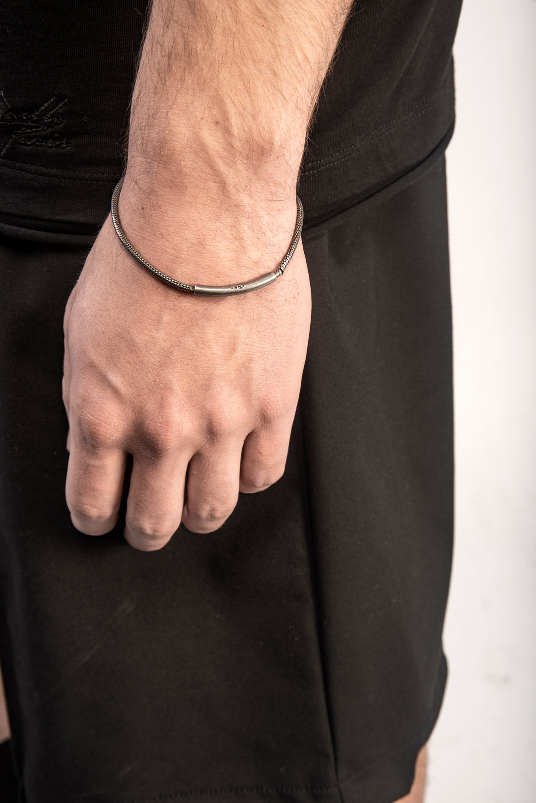 Ulysses Classy Chain Bracelet, Oxidized Silver-Lifestyle View