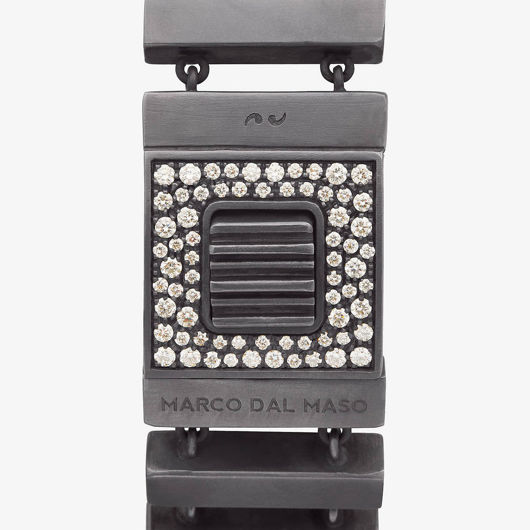 Close-up of Gladiator oxidized silver bracelet with lab-grown white diamonds - Marco Dal Maso