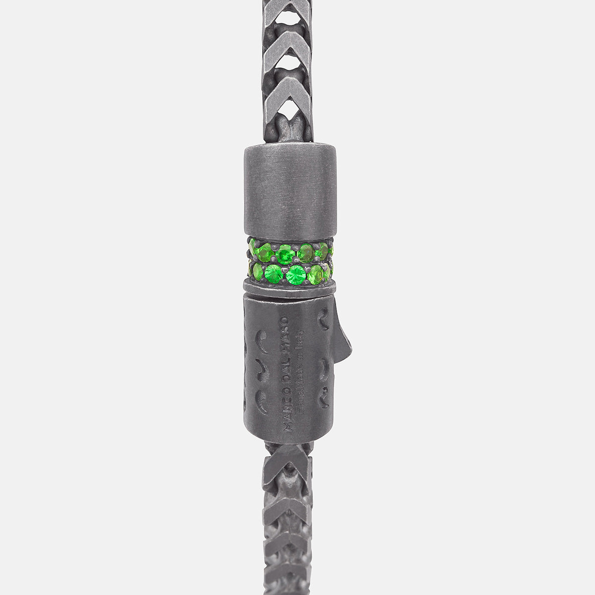 ULYSSES 10mm Oxidized Chain Bracelet with Pave Tsavorite
