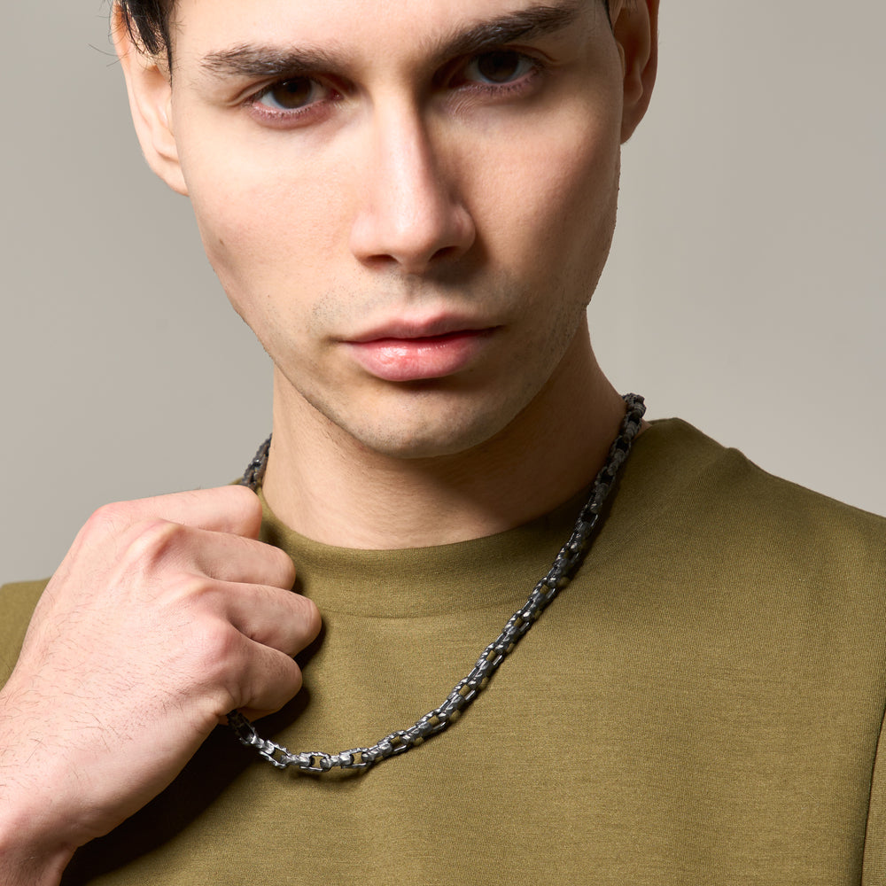 ULYSSES Pulled Chain Necklace