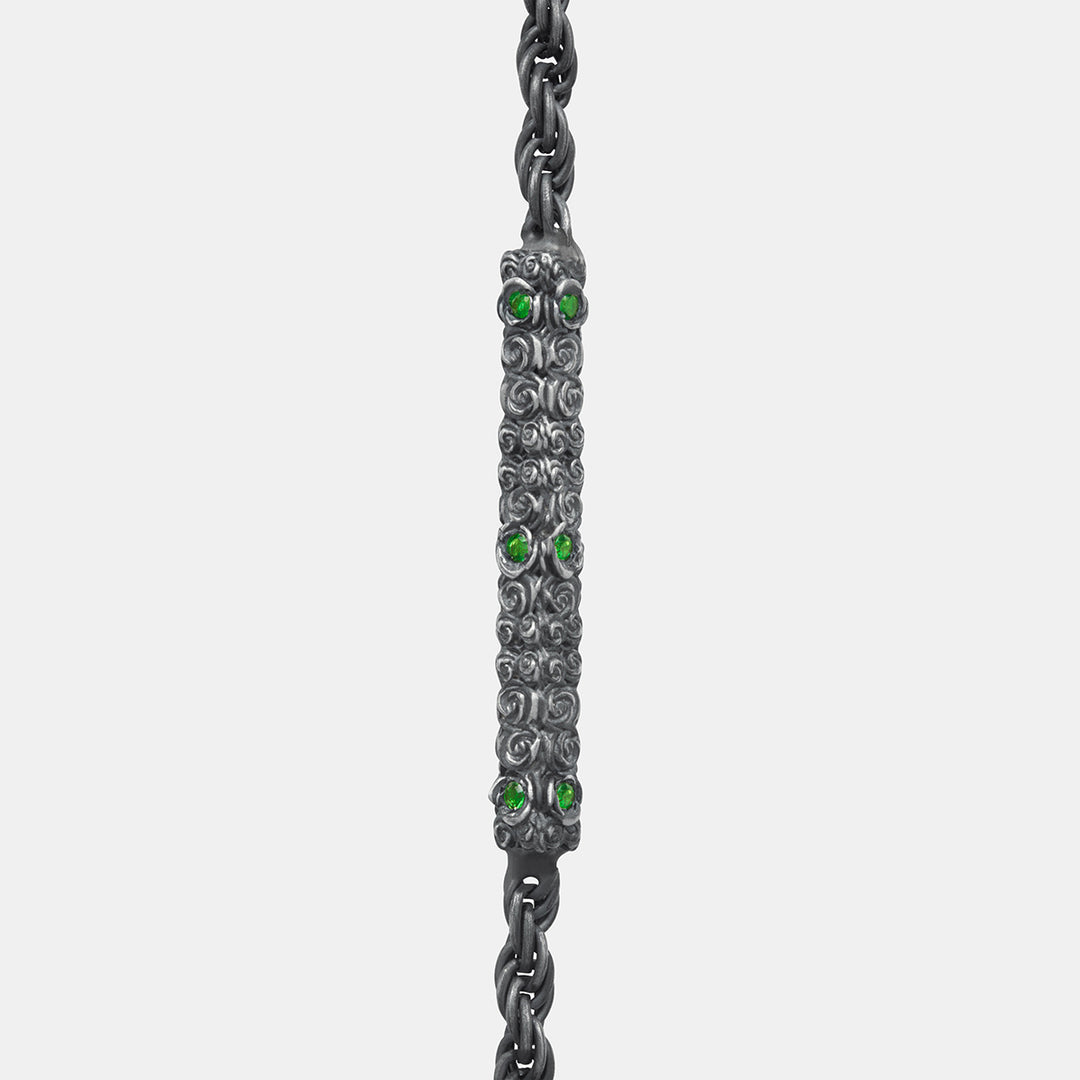 Diamonds N Roses Silver Chain Tsavorite-Straight View