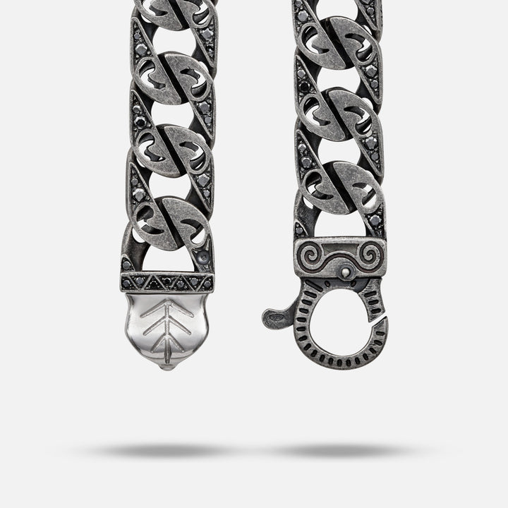 FLAMING TONGUE 9MM Necklace with Pave Diamonds