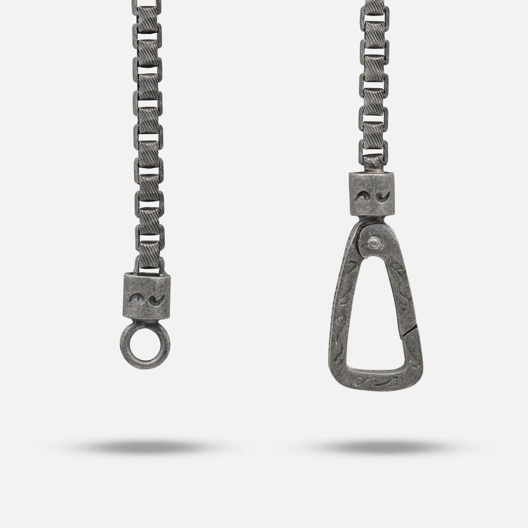 ULYSSES MINI CLASSIC CHAIN NECKLACE