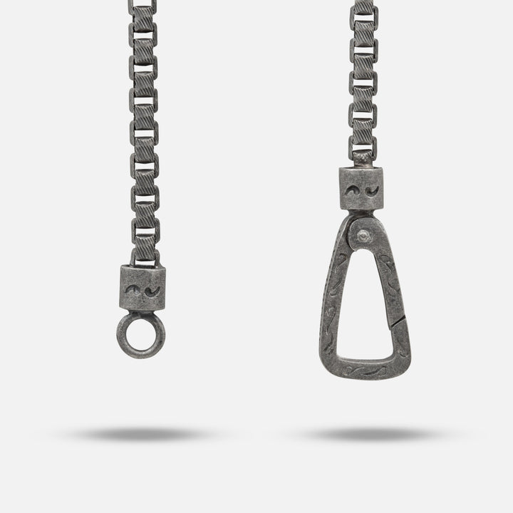 ULYSSES MINI CLASSIC CHAIN NECKLACE