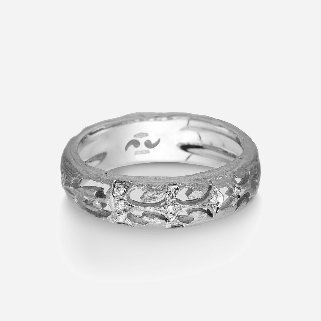 Silver warrior filigree ring by Marco Dal Maso Men with intricate metalwork and detailed design, displayed on a neutral background.