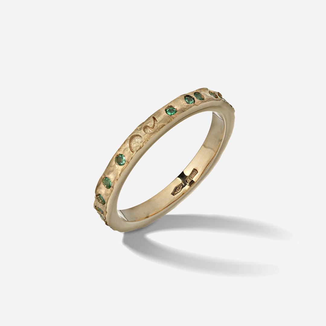 MARCO DAL MASO WOMEN Orion embedded gemstone ring featuring a sleek band with a central gemstone, elegant jewelry for women.