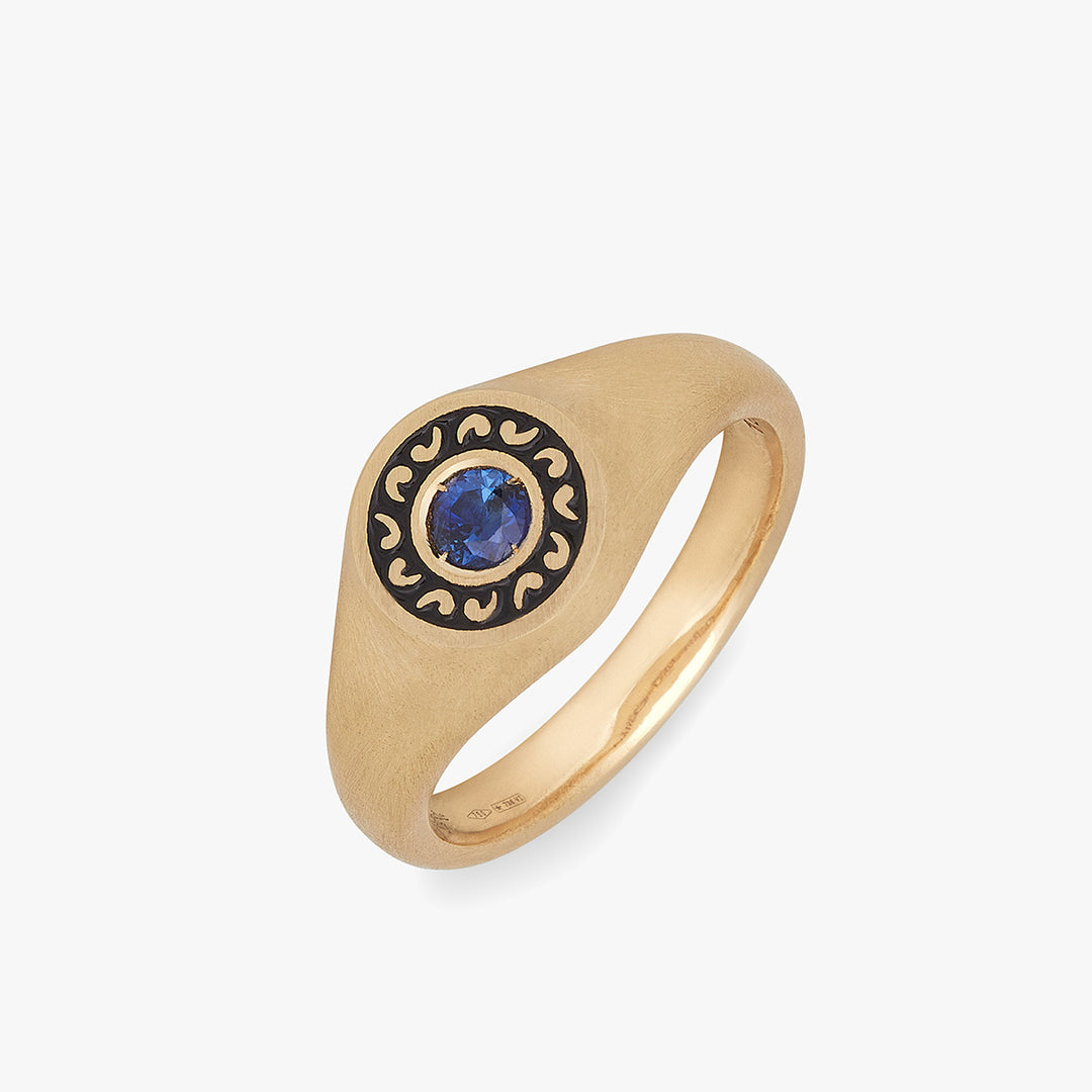 Icon Blue Sapphire Signet Ring-Standard View