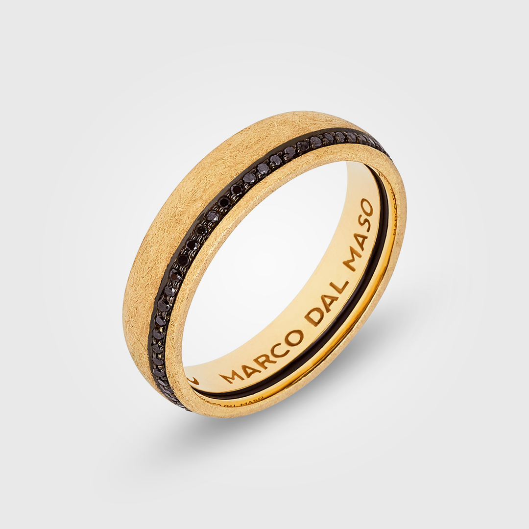 CONTINUUM 18K gebürstetes Gelbgold, schwarze Diamanten und breites schwarzes Emaille-Band