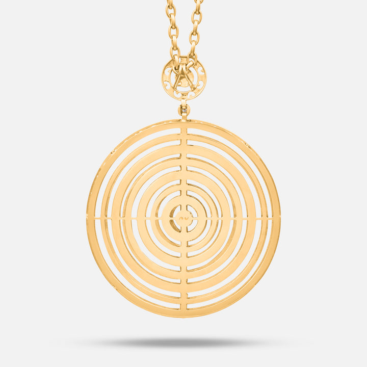 Detail of 18k yellow gold Amaia Twilight Pendant, capturing luminous craftsmanship and gemstone interplay.