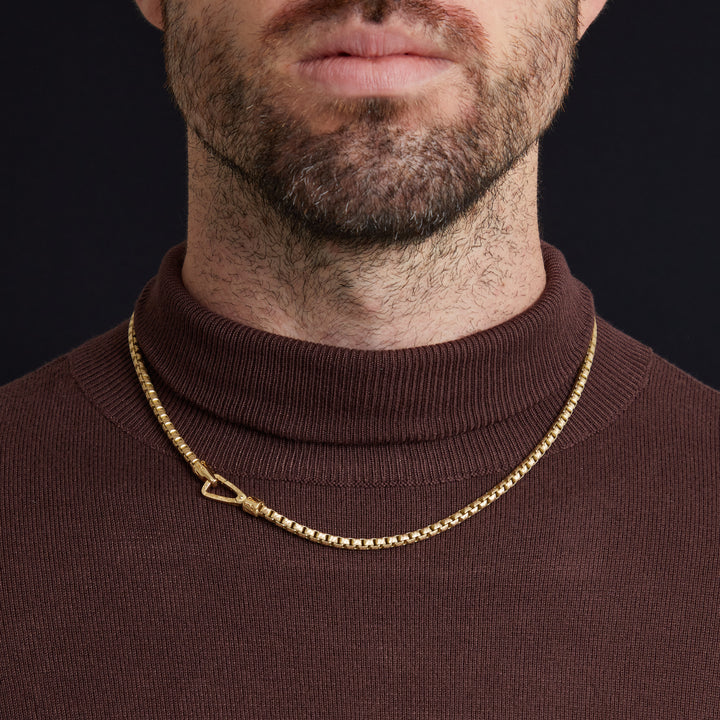 ULYSSES Carved Tubular Chain 18K Yellow Gold Matte Chain Polished Clasp Elegant Refined 52cm-Lifestyle View