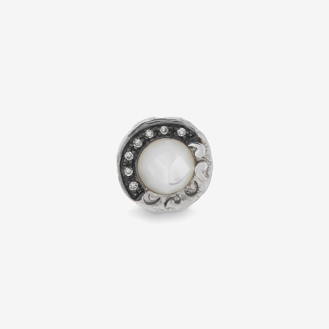 WARRIOR MEDALLION STUD EARRING