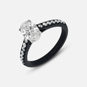 Eclipse Vesper Ring in white diamond