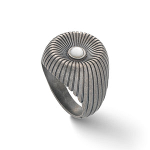 Calyx Radiant Ring with Mother of Pearl Gemstone